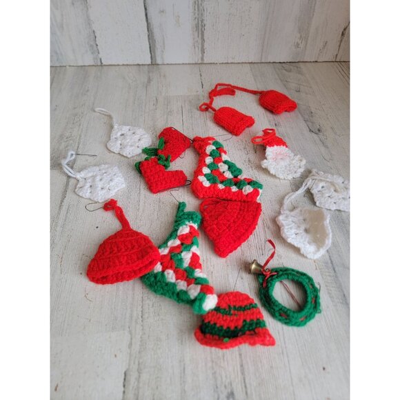 Crochet mini hat snowflake santa skates variety ornament Xmas set - Picture 7 of 7